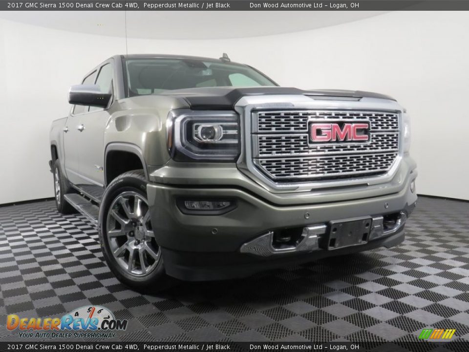 2017 GMC Sierra 1500 Denali Crew Cab 4WD Pepperdust Metallic / Jet Black Photo #1