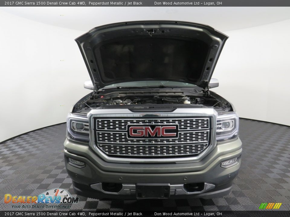 2017 GMC Sierra 1500 Denali Crew Cab 4WD Pepperdust Metallic / Jet Black Photo #8