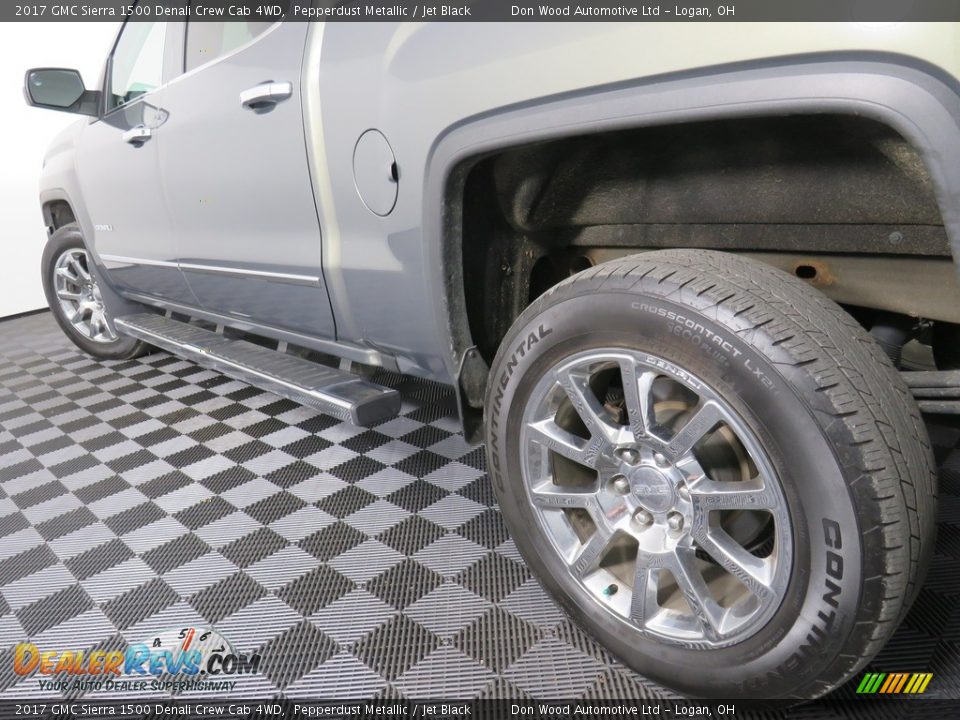 2017 GMC Sierra 1500 Denali Crew Cab 4WD Pepperdust Metallic / Jet Black Photo #12