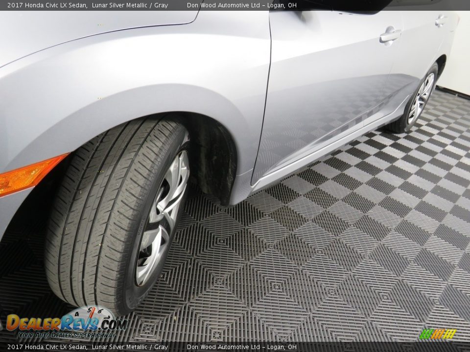 2017 Honda Civic LX Sedan Lunar Silver Metallic / Gray Photo #9