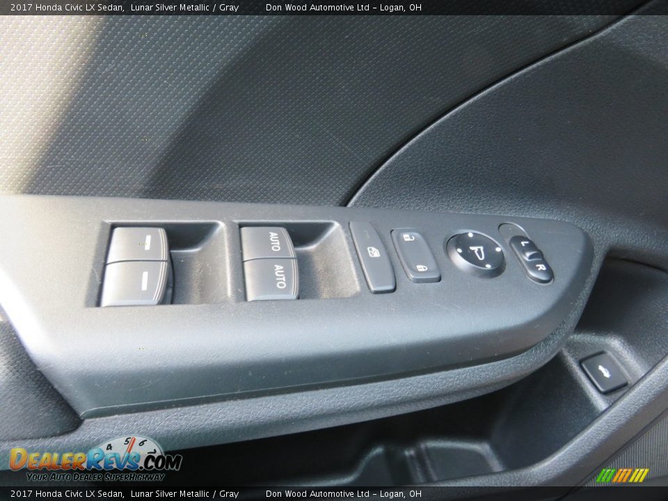 2017 Honda Civic LX Sedan Lunar Silver Metallic / Gray Photo #17
