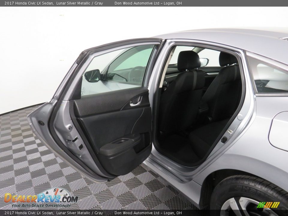 2017 Honda Civic LX Sedan Lunar Silver Metallic / Gray Photo #30