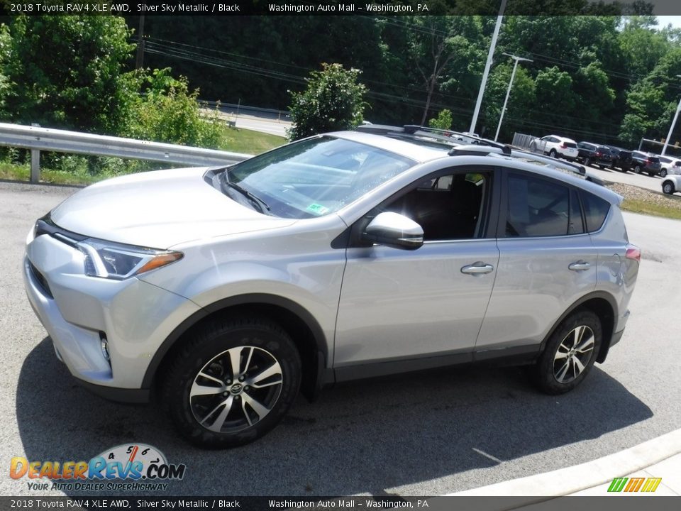 2018 Toyota RAV4 XLE AWD Silver Sky Metallic / Black Photo #7