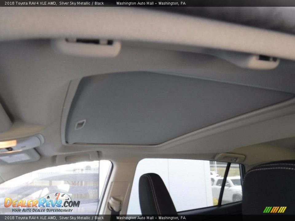 2018 Toyota RAV4 XLE AWD Silver Sky Metallic / Black Photo #12