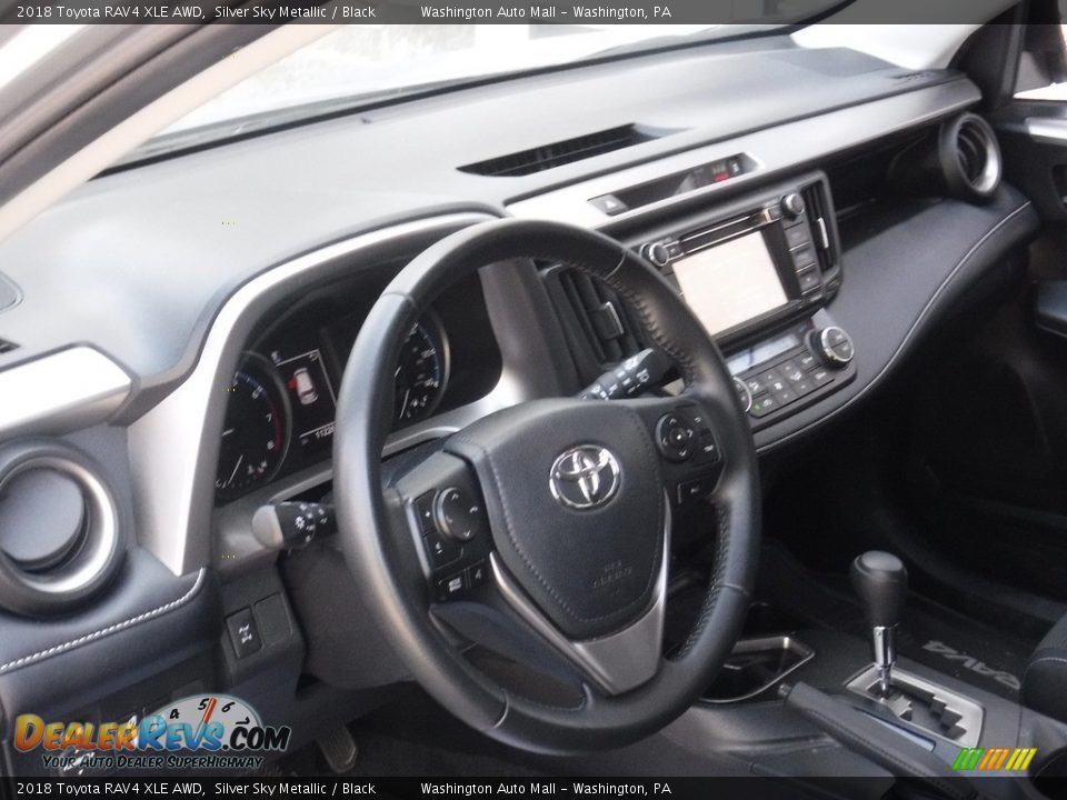 2018 Toyota RAV4 XLE AWD Silver Sky Metallic / Black Photo #13
