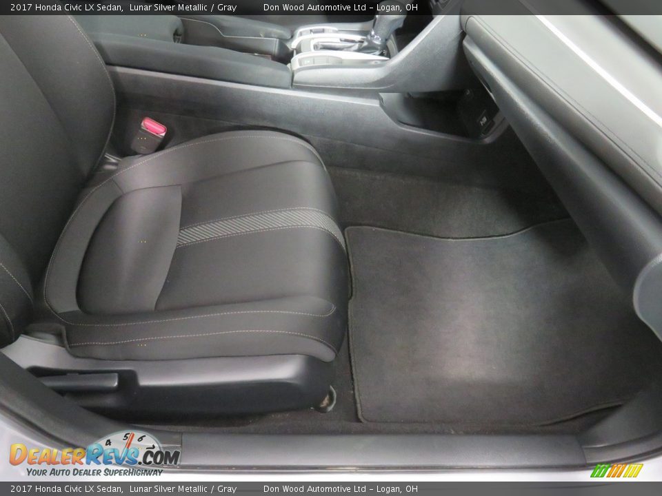 2017 Honda Civic LX Sedan Lunar Silver Metallic / Gray Photo #36
