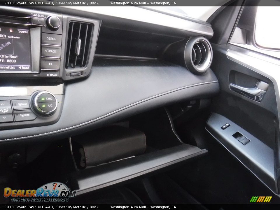 2018 Toyota RAV4 XLE AWD Silver Sky Metallic / Black Photo #24