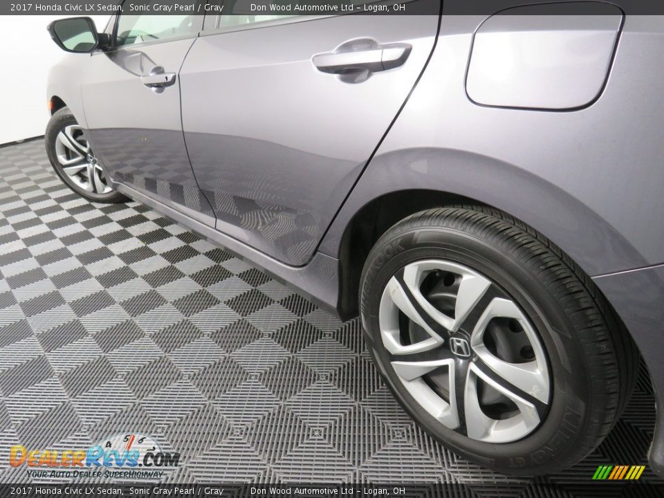 2017 Honda Civic LX Sedan Sonic Gray Pearl / Gray Photo #10