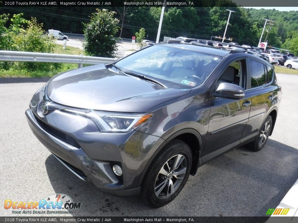 2018 Toyota RAV4 XLE AWD Magnetic Gray Metallic / Ash Photo #6