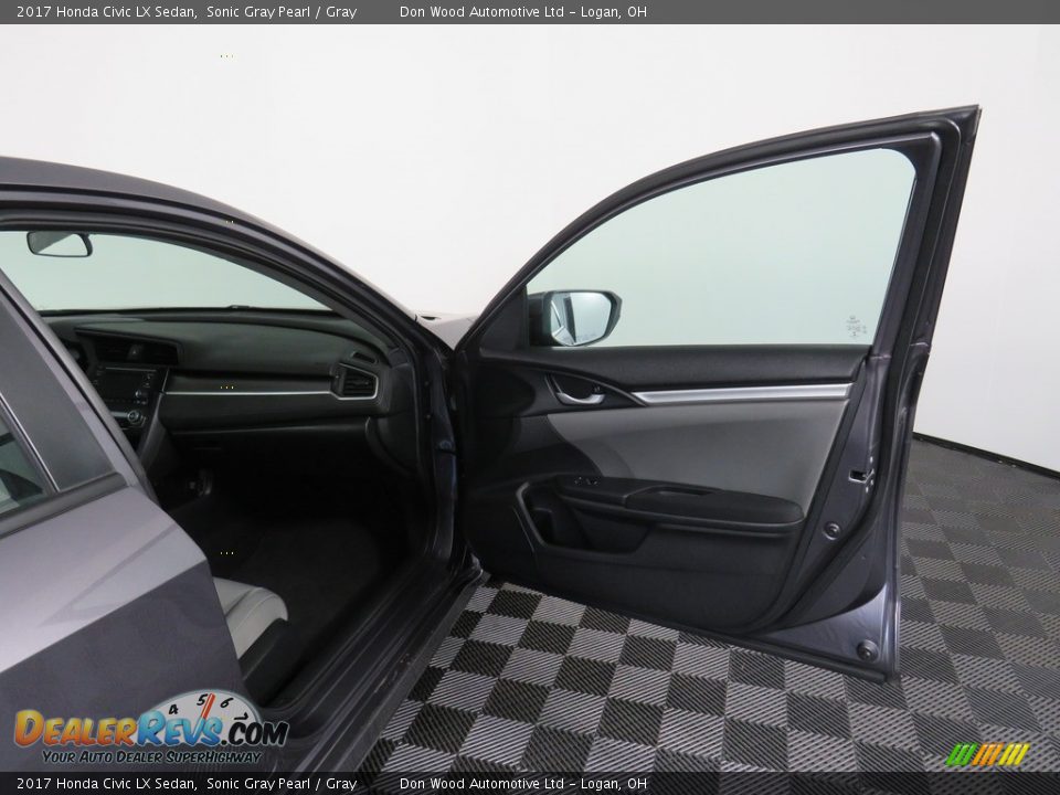 2017 Honda Civic LX Sedan Sonic Gray Pearl / Gray Photo #36