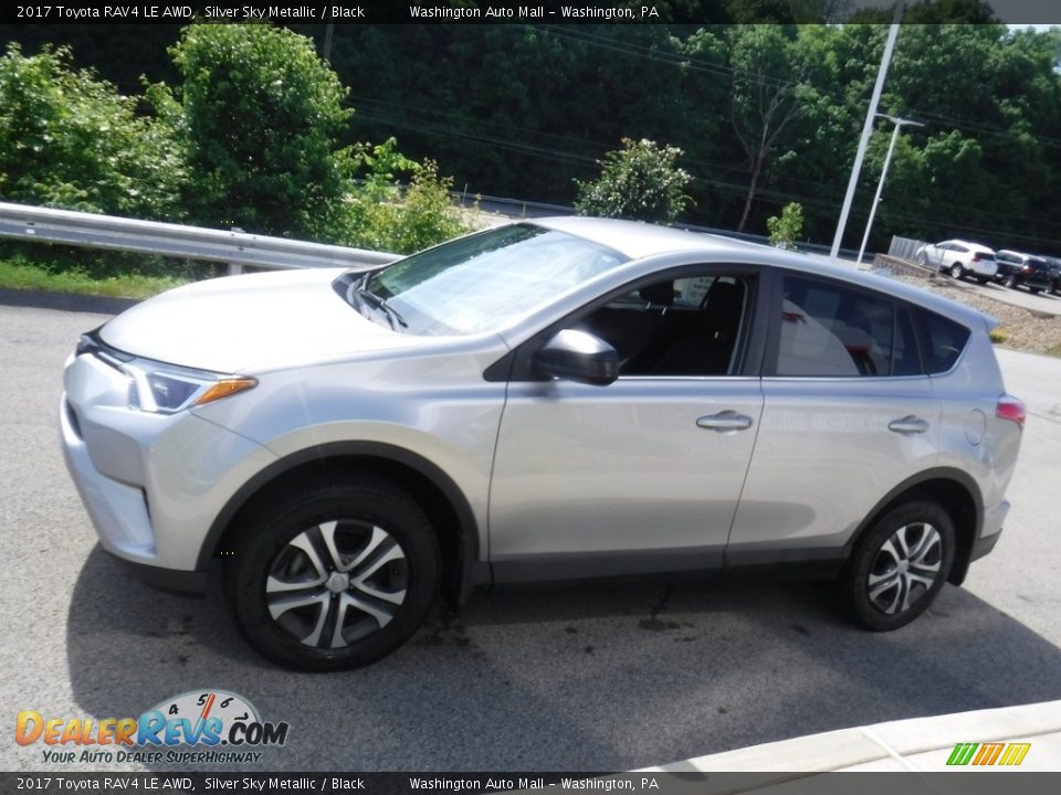 2017 Toyota RAV4 LE AWD Silver Sky Metallic / Black Photo #6