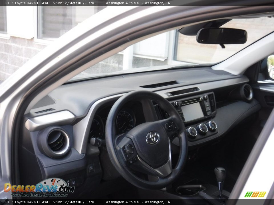 2017 Toyota RAV4 LE AWD Silver Sky Metallic / Black Photo #11