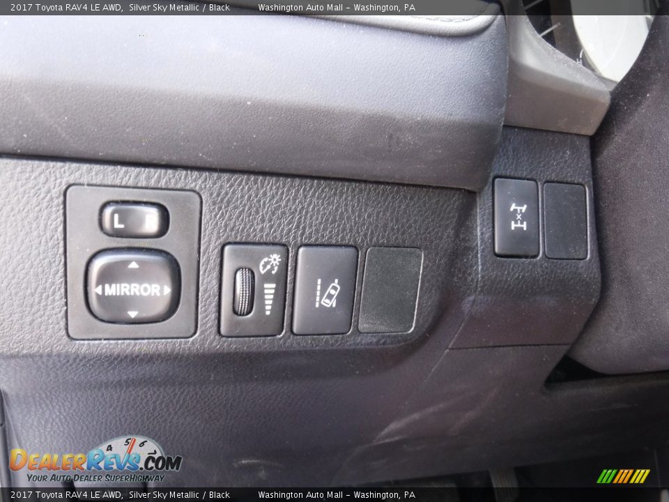 2017 Toyota RAV4 LE AWD Silver Sky Metallic / Black Photo #14