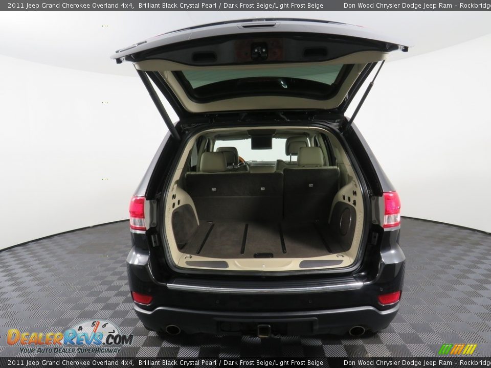 2011 Jeep Grand Cherokee Overland 4x4 Brilliant Black Crystal Pearl / Dark Frost Beige/Light Frost Beige Photo #18