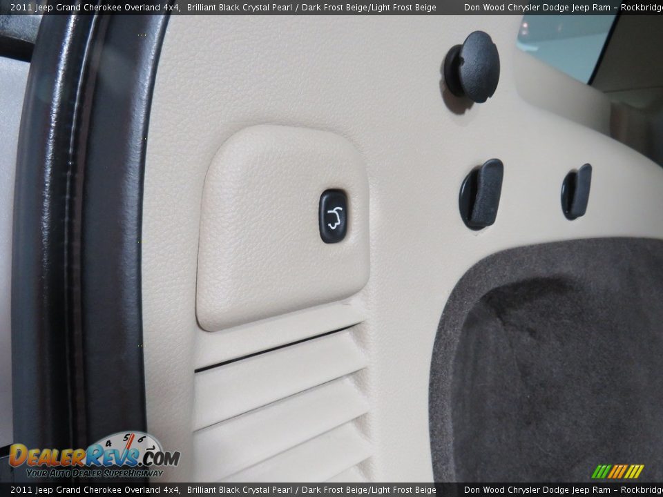 2011 Jeep Grand Cherokee Overland 4x4 Brilliant Black Crystal Pearl / Dark Frost Beige/Light Frost Beige Photo #20