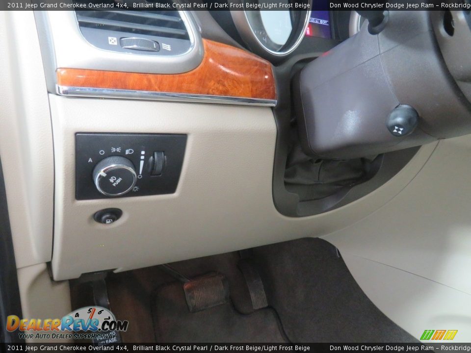 2011 Jeep Grand Cherokee Overland 4x4 Brilliant Black Crystal Pearl / Dark Frost Beige/Light Frost Beige Photo #26