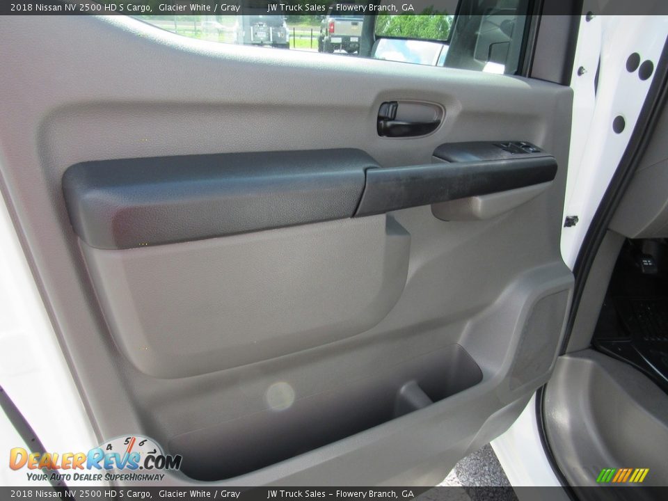 2018 Nissan NV 2500 HD S Cargo Glacier White / Gray Photo #26