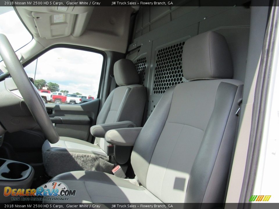 2018 Nissan NV 2500 HD S Cargo Glacier White / Gray Photo #30