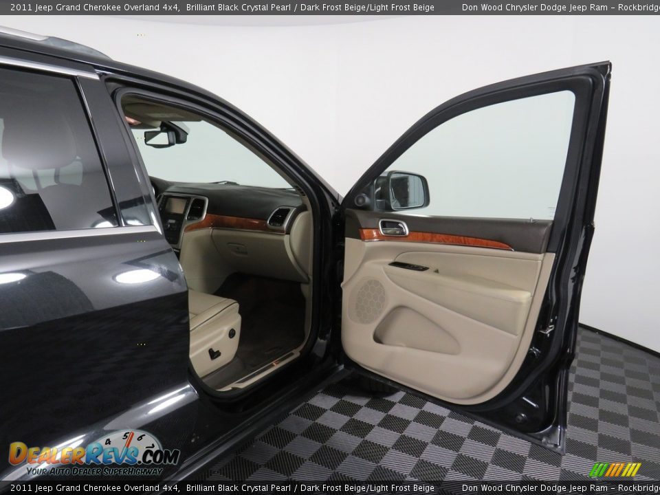 2011 Jeep Grand Cherokee Overland 4x4 Brilliant Black Crystal Pearl / Dark Frost Beige/Light Frost Beige Photo #36