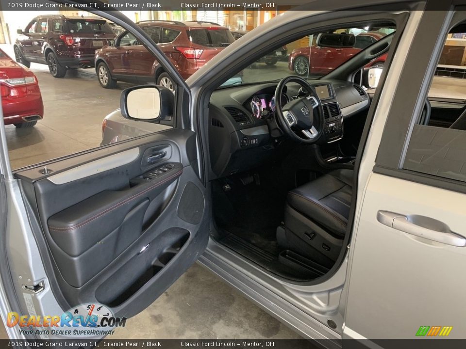 2019 Dodge Grand Caravan GT Granite Pearl / Black Photo #11