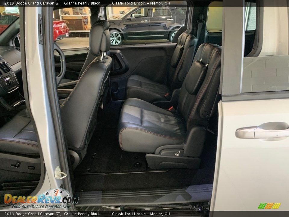2019 Dodge Grand Caravan GT Granite Pearl / Black Photo #13