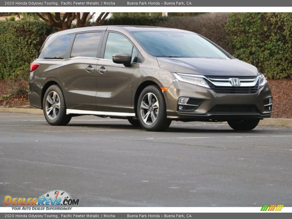 2020 Honda Odyssey Touring Pacific Pewter Metallic / Mocha Photo #2