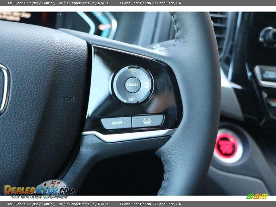 2020 Honda Odyssey Touring Steering Wheel Photo #14