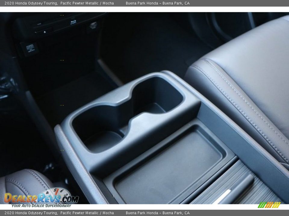 2020 Honda Odyssey Touring Pacific Pewter Metallic / Mocha Photo #16