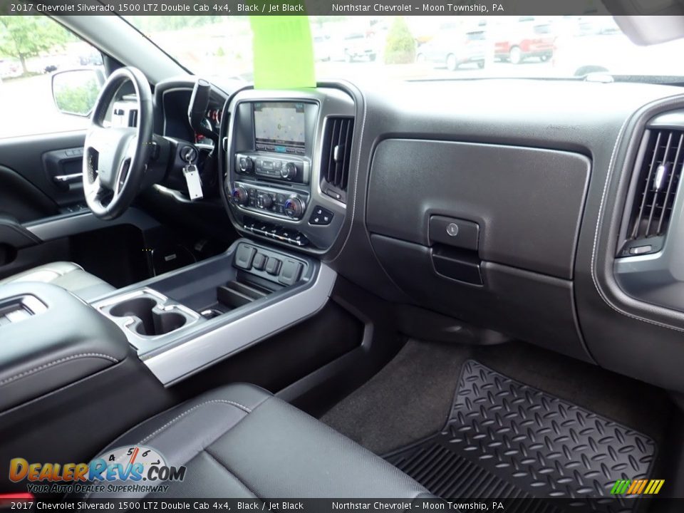 2017 Chevrolet Silverado 1500 LTZ Double Cab 4x4 Black / Jet Black Photo #15