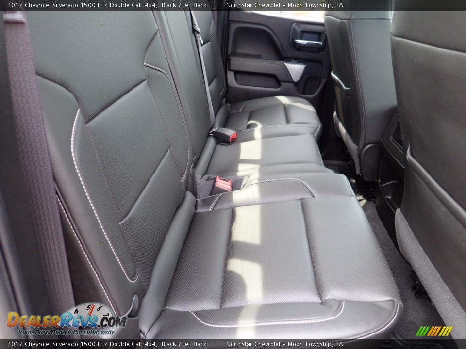 2017 Chevrolet Silverado 1500 LTZ Double Cab 4x4 Black / Jet Black Photo #18