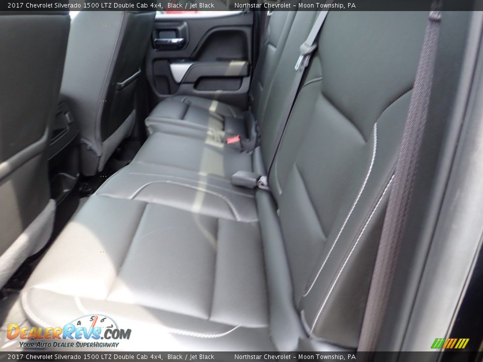 2017 Chevrolet Silverado 1500 LTZ Double Cab 4x4 Black / Jet Black Photo #22