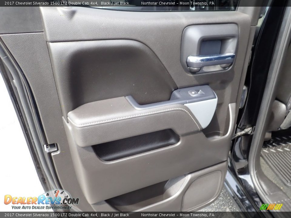 2017 Chevrolet Silverado 1500 LTZ Double Cab 4x4 Black / Jet Black Photo #24