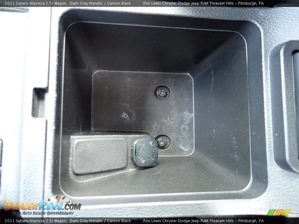 2011 Subaru Impreza 2.5i Wagon Dark Gray Metallic / Carbon Black Photo #18