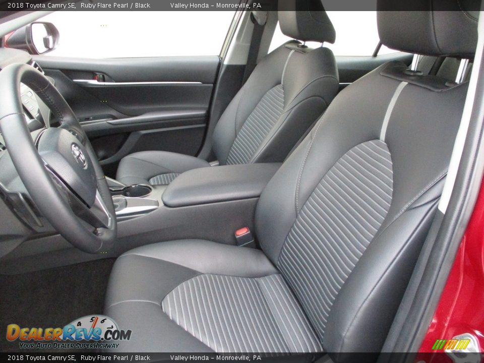 2018 Toyota Camry SE Ruby Flare Pearl / Black Photo #12
