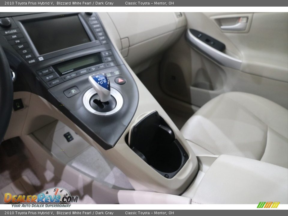 2010 Toyota Prius Hybrid V Blizzard White Pearl / Dark Gray Photo #14