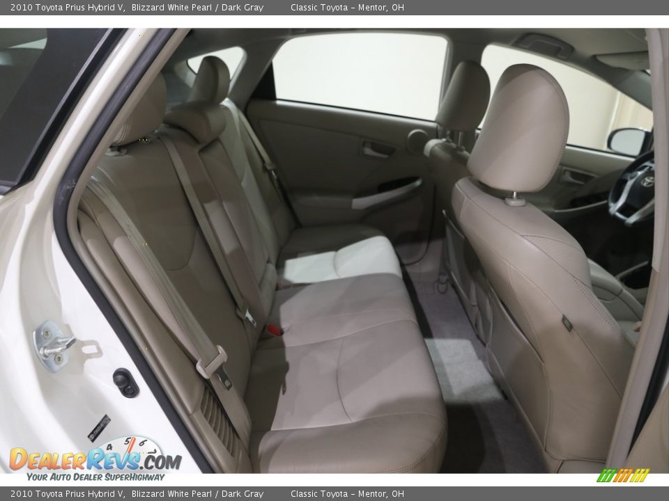 2010 Toyota Prius Hybrid V Blizzard White Pearl / Dark Gray Photo #16