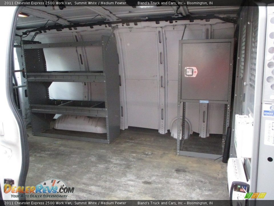 2011 Chevrolet Express 2500 Work Van Summit White / Medium Pewter Photo #11