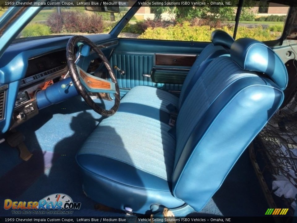 Medium Blue Interior - 1969 Chevrolet Impala Custom Coupe Photo #4