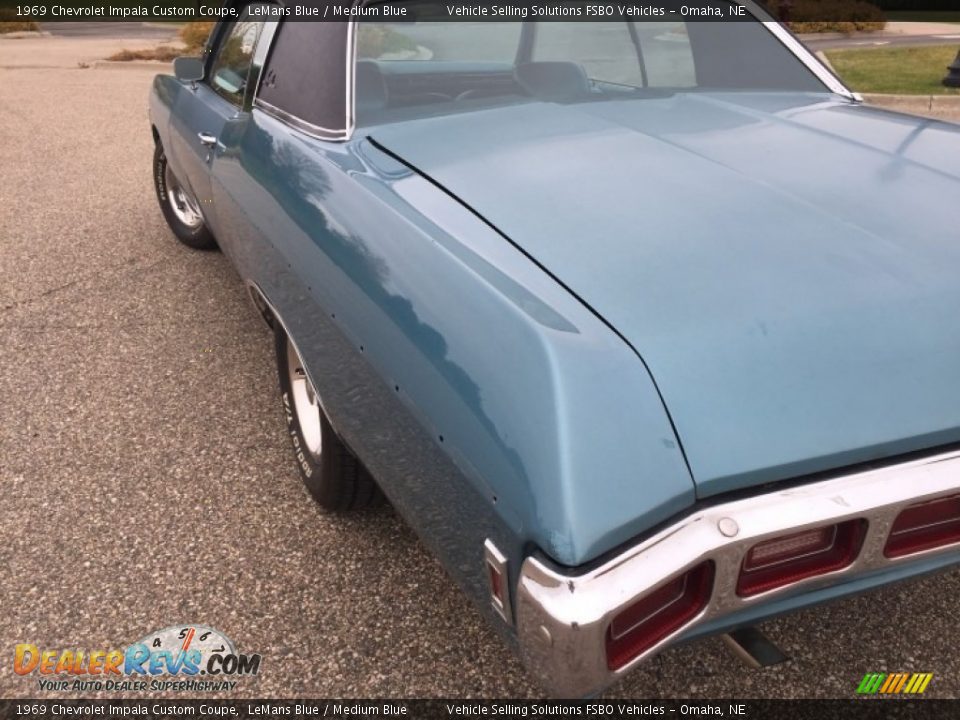 1969 Chevrolet Impala Custom Coupe LeMans Blue / Medium Blue Photo #12