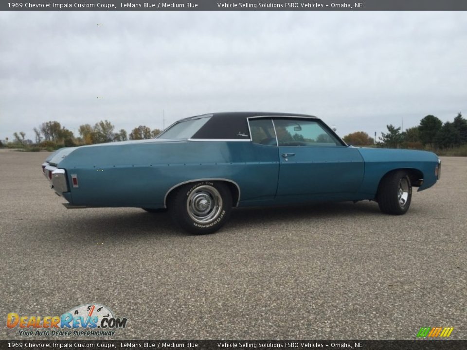 1969 Chevrolet Impala Custom Coupe LeMans Blue / Medium Blue Photo #16
