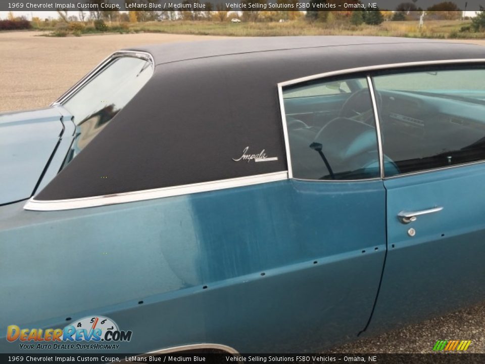 1969 Chevrolet Impala Custom Coupe LeMans Blue / Medium Blue Photo #21
