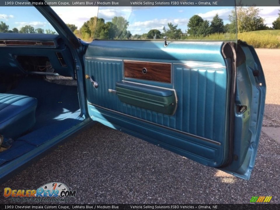 Door Panel of 1969 Chevrolet Impala Custom Coupe Photo #27