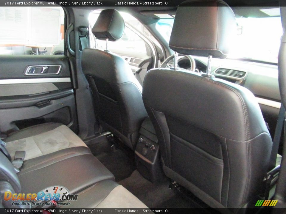 2017 Ford Explorer XLT 4WD Ingot Silver / Ebony Black Photo #19