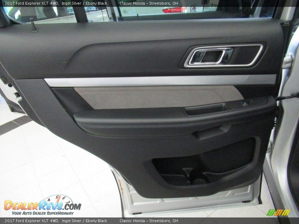 2017 Ford Explorer XLT 4WD Ingot Silver / Ebony Black Photo #24