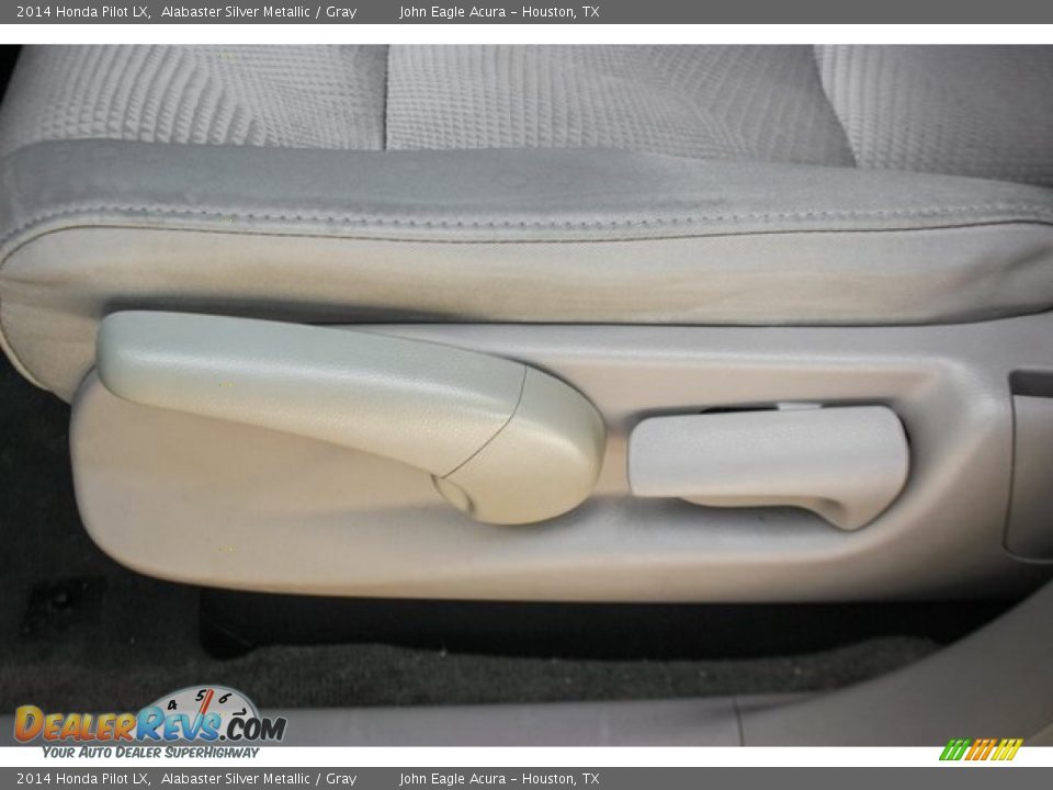 2014 Honda Pilot LX Alabaster Silver Metallic / Gray Photo #16