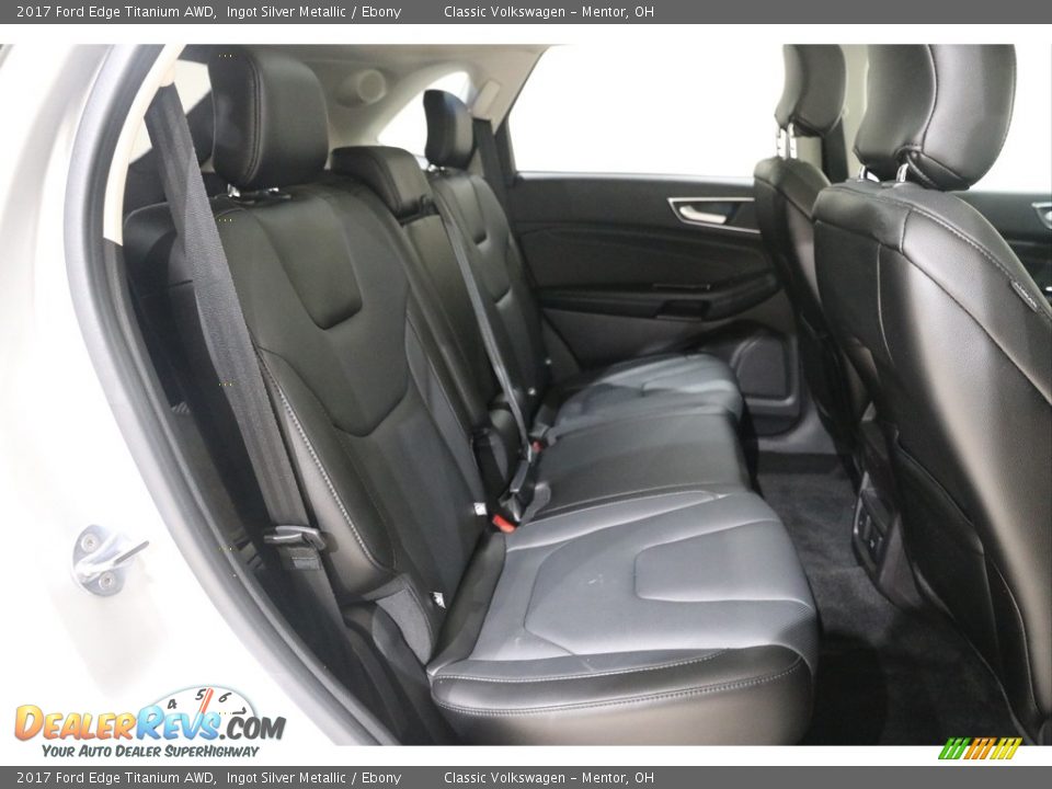 2017 Ford Edge Titanium AWD Ingot Silver Metallic / Ebony Photo #17