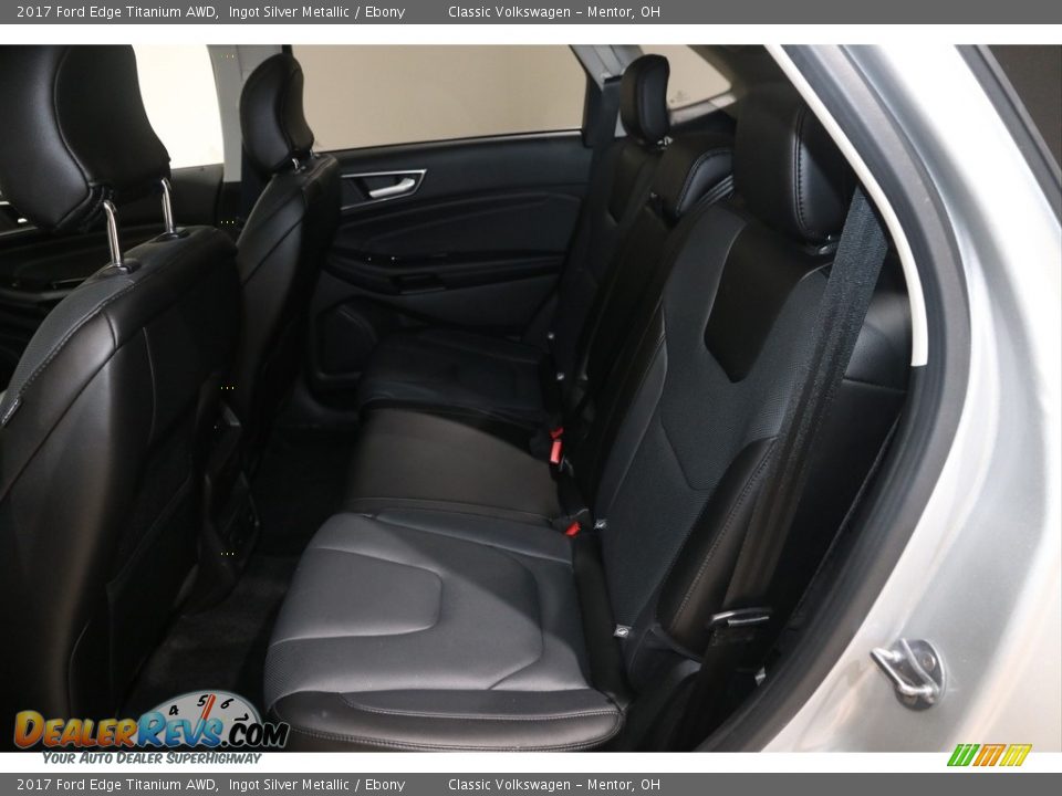 2017 Ford Edge Titanium AWD Ingot Silver Metallic / Ebony Photo #18
