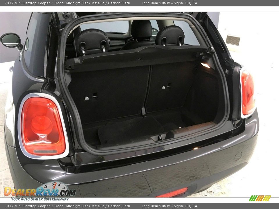 2017 Mini Hardtop Cooper 2 Door Midnight Black Metallic / Carbon Black Photo #31