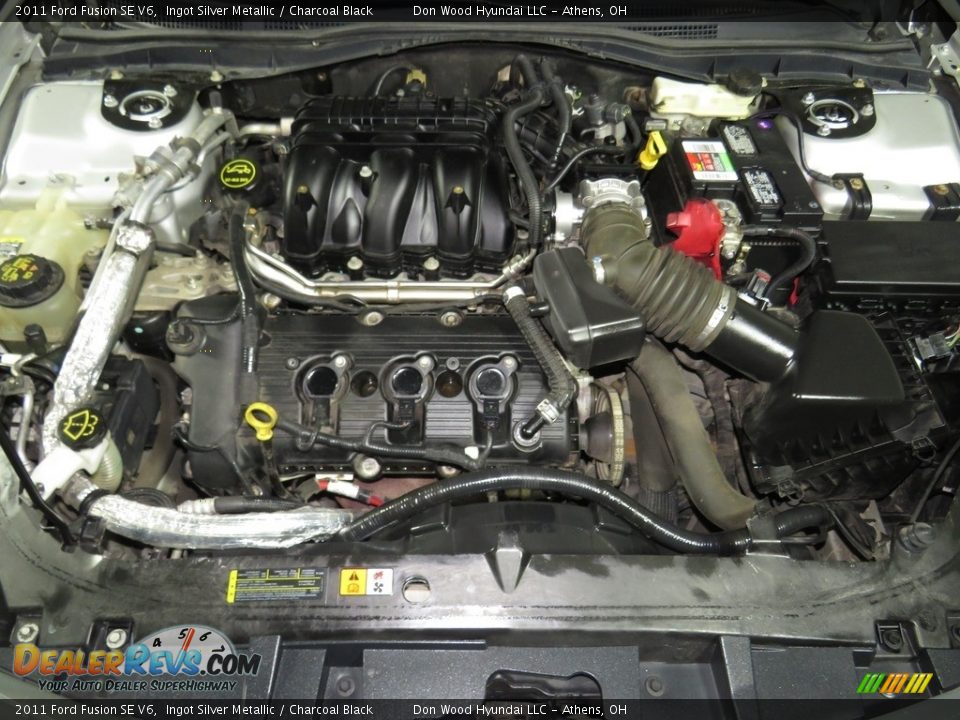 2011 Ford Fusion SE V6 Ingot Silver Metallic / Charcoal Black Photo #6