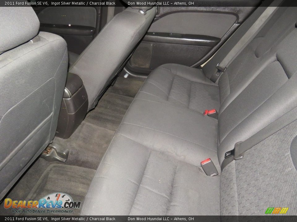 2011 Ford Fusion SE V6 Ingot Silver Metallic / Charcoal Black Photo #21